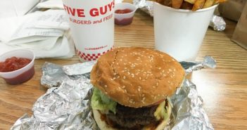 Five Guys New York : un fast-food à tester absolument ! five guys new york