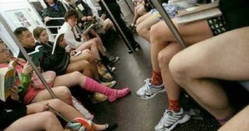 Journée sans pantalon dans le métro de New York