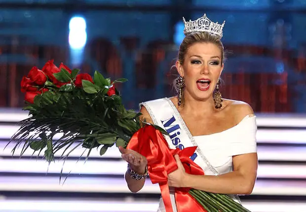 Miss New York couronnée Miss America