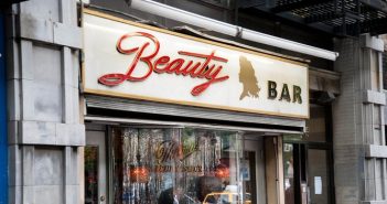 Decouvrez le bon plan du Beauty Bar a East village A la decouverte du Beauty Bar