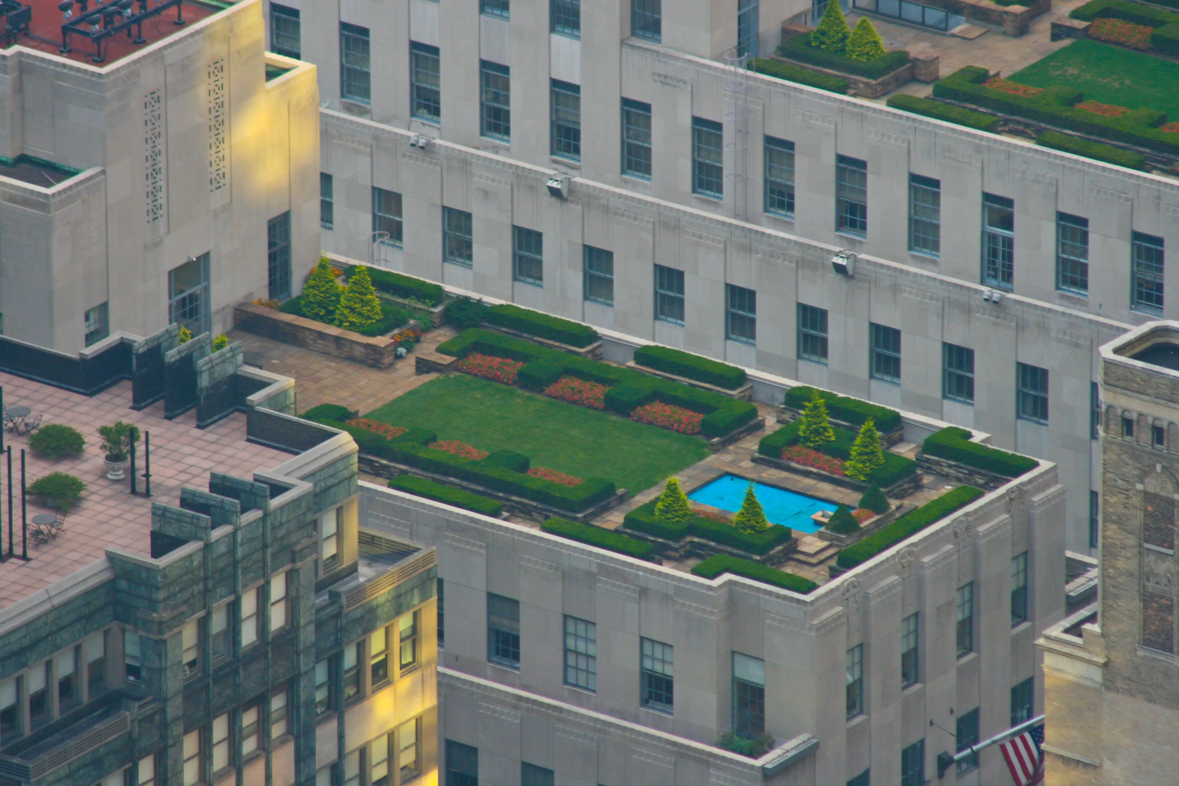 30_Rockefeller_Center_rooftop