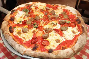 pizza Manhattan